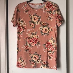 SOLD floral blush short sleeve tee size medium